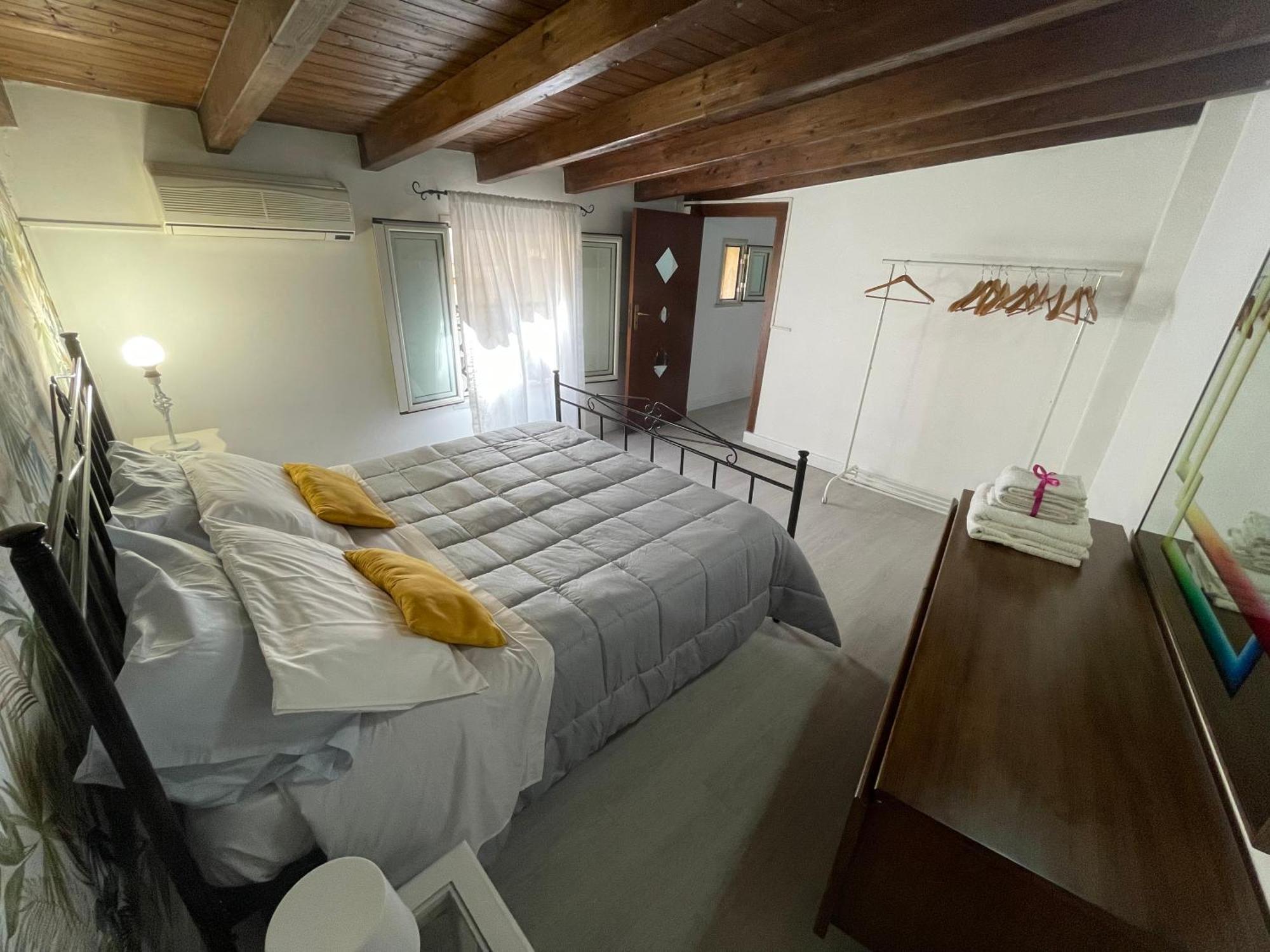 La Zisa Holiday Palermo Dış mekan fotoğraf